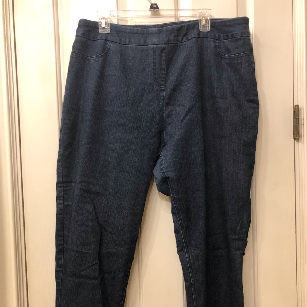 Soft Surroundings straight leg ankle jeans